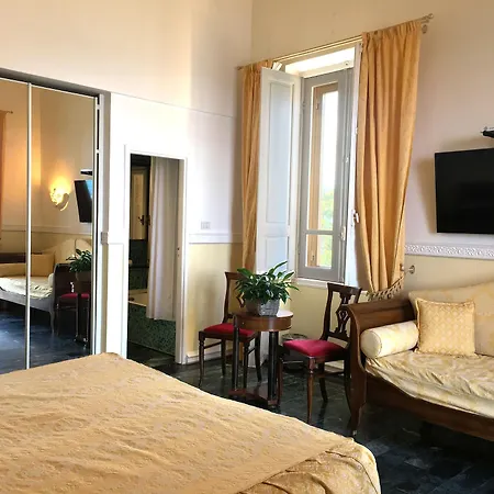 Hotel Tronas & Alghero