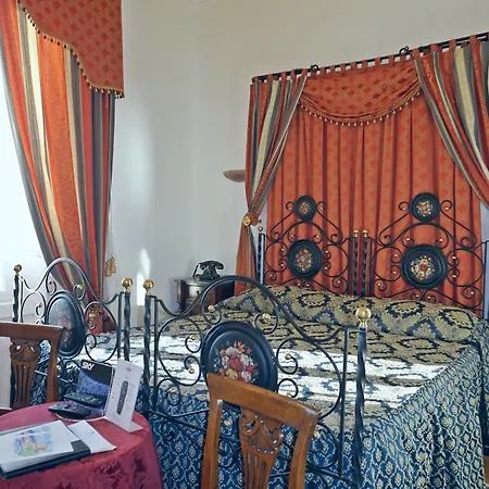 Tronas & 5* Alghero