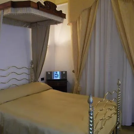 Tronas & 5* Alghero