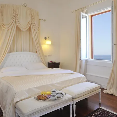 Tronas & Hotel Alghero
